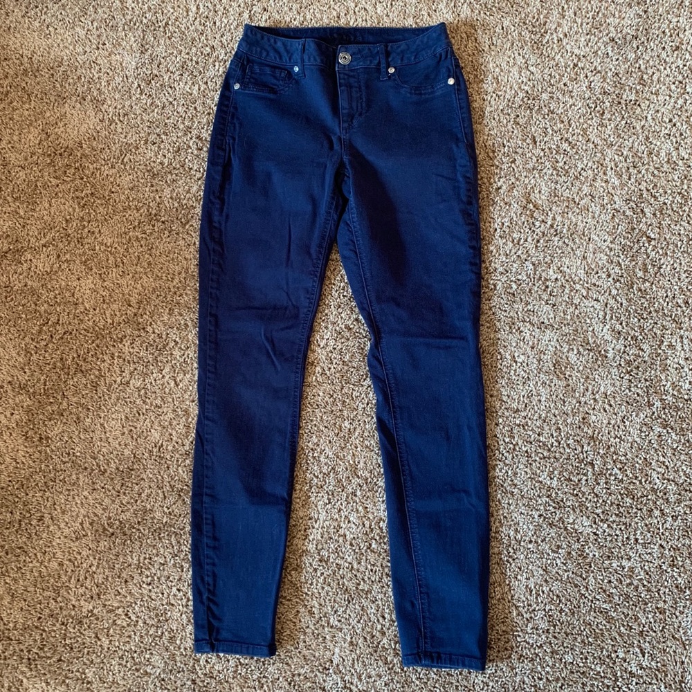 Maurice’s Navy Colored Jeggings